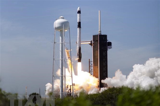 Tàu vũ trụ của SpaceX đưa phi hành đoàn Crew-5 lên trạm ISS