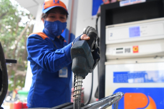TPHCM kiến nghị cho doanh nghiệp điều chỉnh giá xăng, dầu linh hoạt