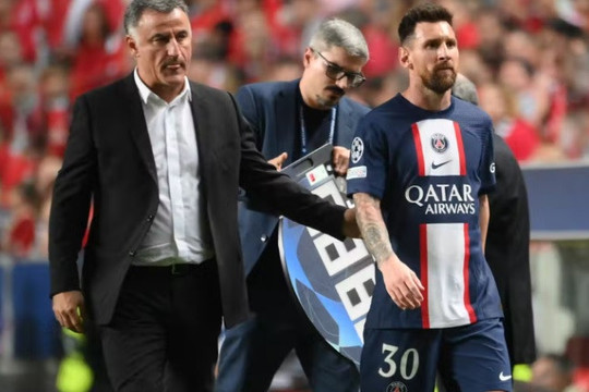 PSG báo tin xấu, Messi dính chấn thương không thể ra sân