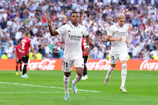 Real Madrid: Rodrygo tiến hóa nhờ Ancelotti