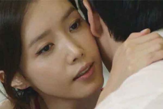 Sắp cưới thì bạn thân tìm đến, nàng đề nghị một việc khiến tôi vừa mừng vừa sợ