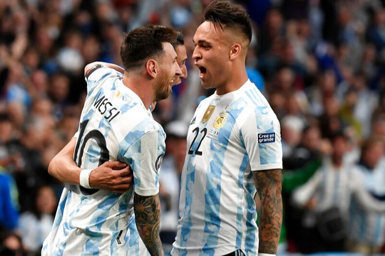 Messi lo lắng về chấn thương ở tuyển Argentina trước World Cup 2022