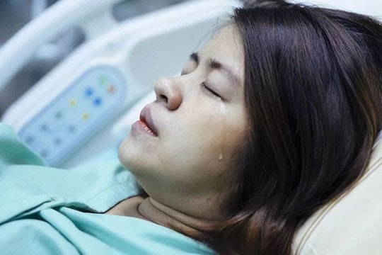 Cô gái 29 tuổi qua đời do ung thư chỉ vì 1 sai lầm phổ biến khi giặt đồ lót