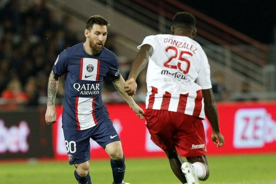 Messi và Mbappe giúp PSG thắng dễ Ajaccio, xây chắc ngôi đầu Ligue 1