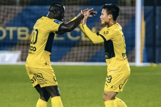 Quang Hải thi đấu 6 phút trong trận thắng của Pau FC trước Nimes