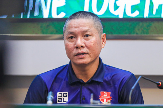 HLV Chu Đình Nghiêm: Hà Nội vẫn sáng cửa vô địch V.League 2022