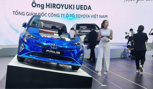Người dùng nói gì về chiếc 'xe lai' mới, hút người xem của Toyota
