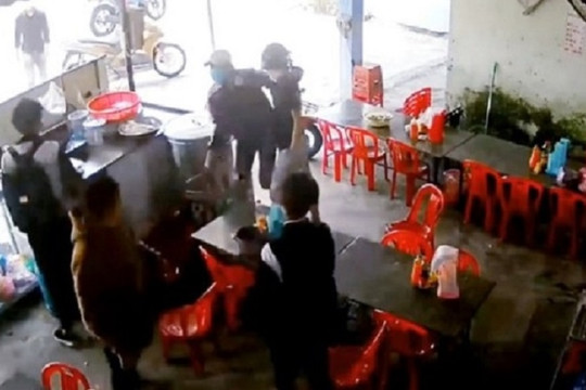 Triệu tập nhóm thanh niên dùng hung khí đánh 2 học sinh ở Quảng Nam