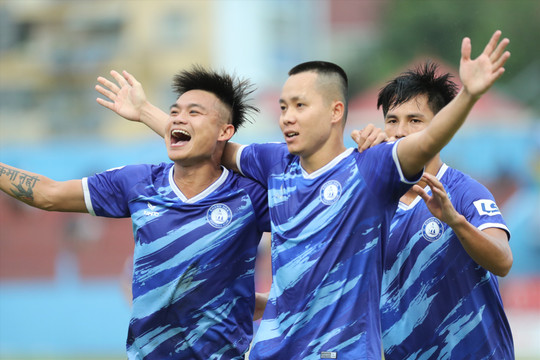 Câu lạc bộ Khánh Hoà trở lại V.League sau 3 năm