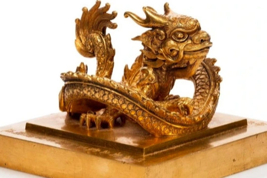 Hậu duệ nhà Nguyễn đề nghị hủy cuộc đấu giá báu vật triều Nguyễn tại Pháp