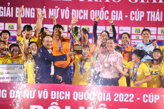 CLB TPHCM I vô địch Giải nữ vô địch quốc gia 2022 với thành tích bất bại