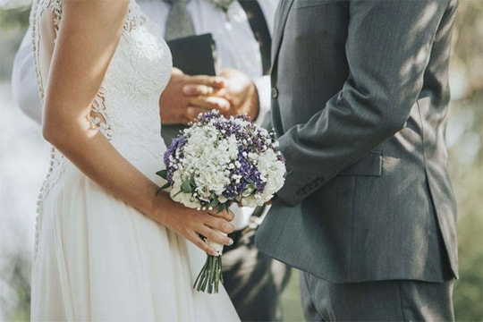 Yêu lại từ đầu sau gần 20 năm ly hôn mới phát hiện ra đối phương mới là "chân ái" của cuộc đời