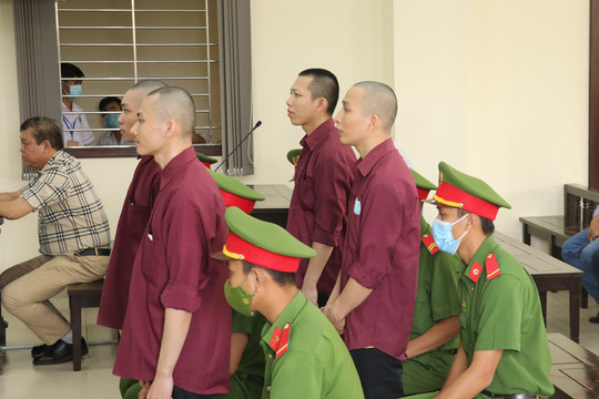 Xử phúc thẩm vụ án Tịnh thất Bồng Lai: Một bị cáo khai bị điều tra viên đánh