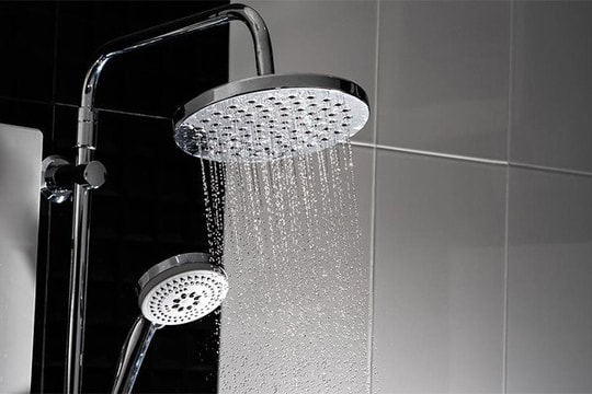 Chuyên gia giải thích vì sao mọi người không cần tắm hằng ngày