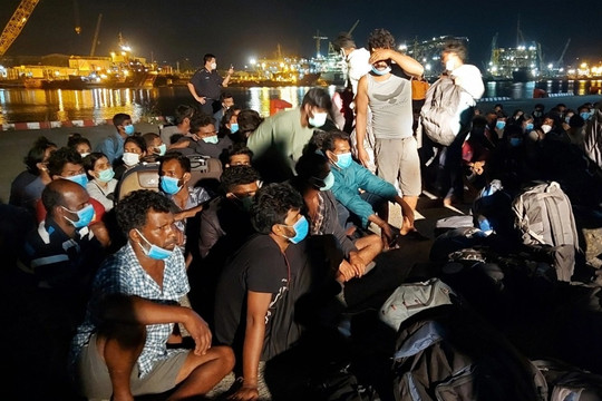 Bộ Ngoại giao nói về việc cứu hơn 300 người Sri Lanka trên biển Vũng Tàu