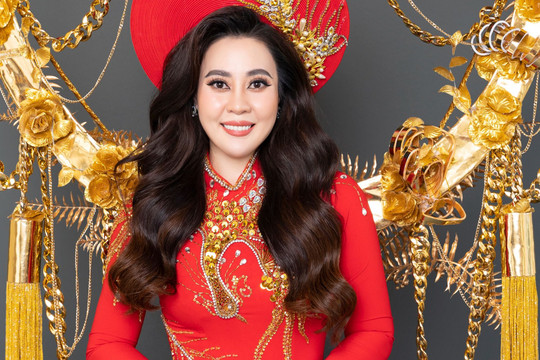 Phan Kim Oanh mang quốc phục ‘Của hồi môn’ thi ‘Mrs Grand International 2022’