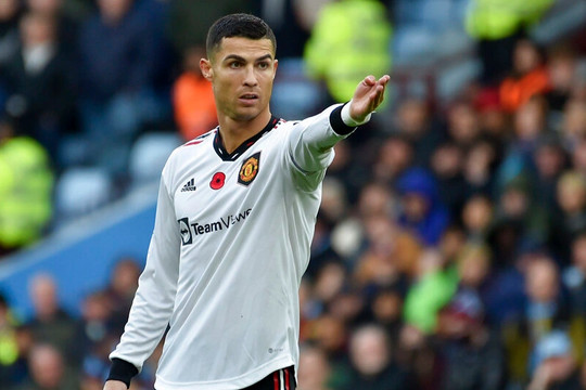 Ronaldo: "Tôi không tôn trọng Ten Hag, ông ấy phản bội tôi"