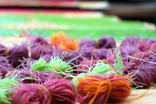 Làng hủ tiếu truyền thống ở Cần Thơ: Mặc áo mới cho nghề cũ