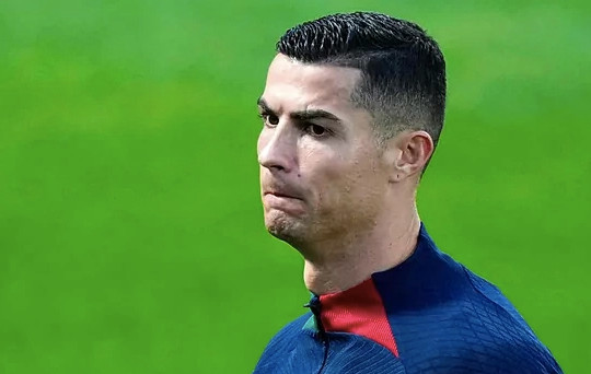 Ronaldo bất ngờ nói đến khả năng giải nghệ sau World Cup