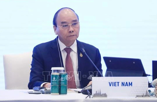 Chủ tịch nước Nguyễn Xuân Phúc dự khai mạc Hội nghị APEC