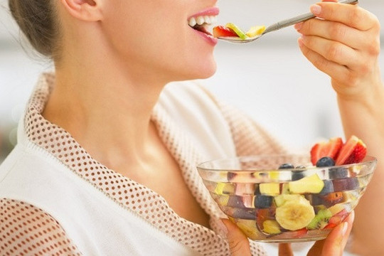 Tại sao giảm cân bằng ăn nhiều hoa quả mà vẫn béo?