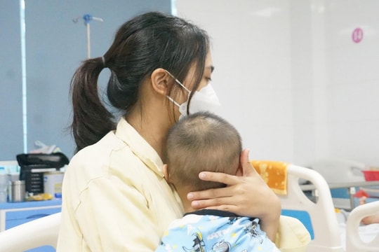 Mẹ làm bác sĩ con vẫn ốm liên miên, nguyên nhân thật bất ngờ