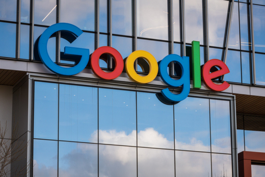 Google cắt giảm 10.000 nhân sự yếu kém?