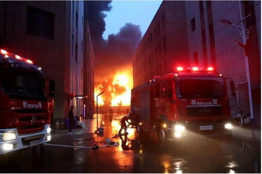 Gần 40 người thiệt mạng trong vụ cháy nhà máy ở Trung Quốc