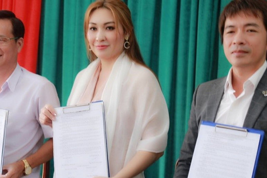 Á hậu Thanh Nhã ký kết trao tặng 500 triệu đồng xây nhà cho đồng bào dân tộc thiểu số