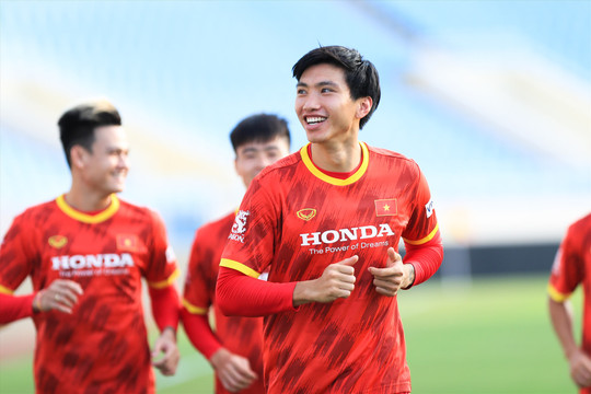Tuyển Việt Nam thoải mái tinh thần trước trận gặp Dortmund