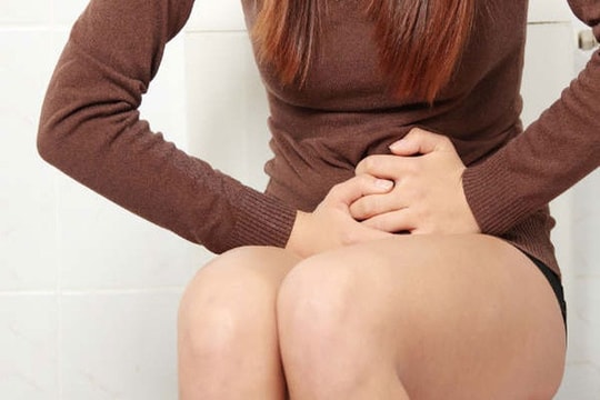 Thấy dấu hiệu này khi đại tiện bạn cần đi khám ngay