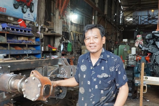 Kỹ sư 'bằng vợ cấp' tạo ra nhiều máy móc giá trị, bán đi cả nước ngoài