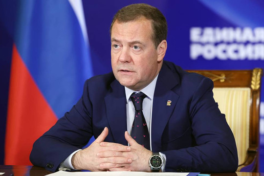 Ông Medvedev: Thế giới không cần tổ chức như NATO