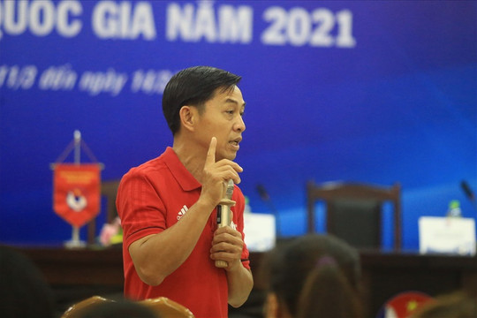 Ông Đặng Thanh Hạ thay ông Dương Văn Hiền giữ chức Trưởng Ban trọng tài VFF