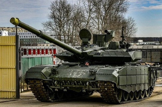 Ukraine tịch thu siêu tăng sát thủ chiến trường của Nga