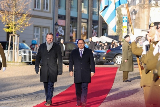 Thủ tướng Luxembourg đón và hội đàm với Thủ tướng Phạm Minh Chính