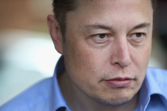 Elon Musk ‘quay xe’, cấm cửa tài khoản chuyên theo dõi máy bay riêng