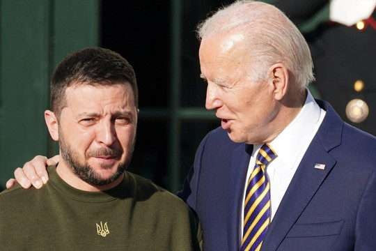 Ông Zelensky tới Mỹ, ông Biden thông báo cấp lá chắn Patriot cho Ukraine