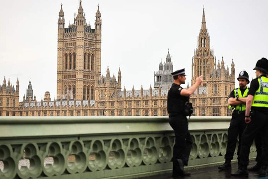 Cảnh sát Anh tiết lộ những câu hỏi kỳ lạ nhất năm 2022