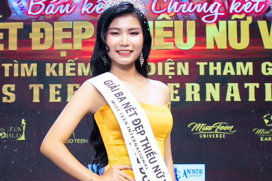 Nhan sắc xinh đẹp và thành tích ‘khủng’ của Á khôi ‘Nét đẹp Thiếu nữ Việt 2022’