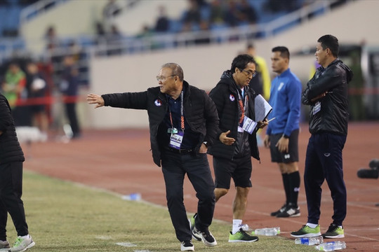 HLV Park Hang-seo: Lối chơi của tuyển Việt Nam không bạo lực