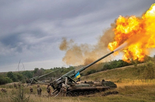 Ukraine tuyên bố sẽ tung "đòn sấm sét" vào phòng tuyến của Nga ở miền Nam
