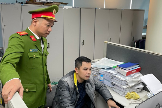 Khám xét tại trụ sở Cục Đăng kiểm Việt Nam