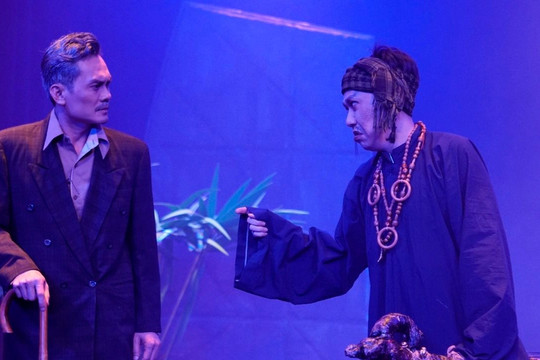 Đạo diễn Huỳnh Đức ra mắt vở kịch bối cảnh xưa mang tên “Giếng lạ”