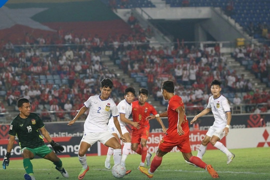 Lào đánh rơi chiến thắng trước Myanmar ở phút bù giờ