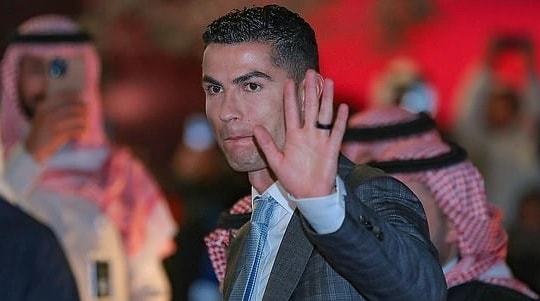 C.Ronaldo tuyên bố bất ngờ trước hàng vạn khán giả Saudi Arabia