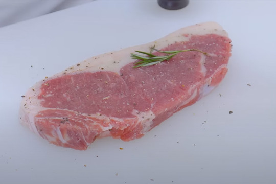 Chuyên gia mách cách ăn thịt bò cho người bị tăng mỡ máu