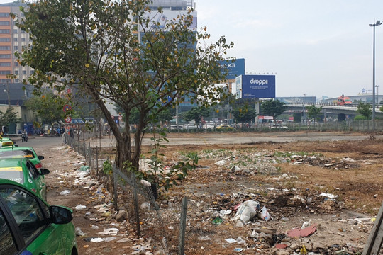 Cao điểm Tết, TP.HCM lập khẩn bãi đậu xe 3.500m2 tại sân bay Tân Sơn Nhất