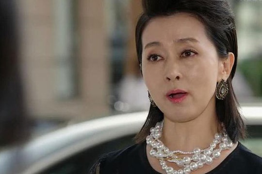 Mẹ chồng chê con dâu thậm tệ giữa đám cưới, những lời bà nói sau đó mới càng khiến quan khách bất ngờ