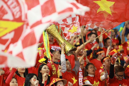 Cổ động viên muốn tuyển Việt Nam gặp Thái Lan ở chung kết AFF Cup 2022